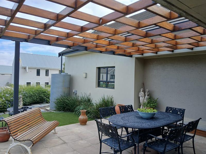 4 Bedroom Property for Sale in Graanendal Western Cape